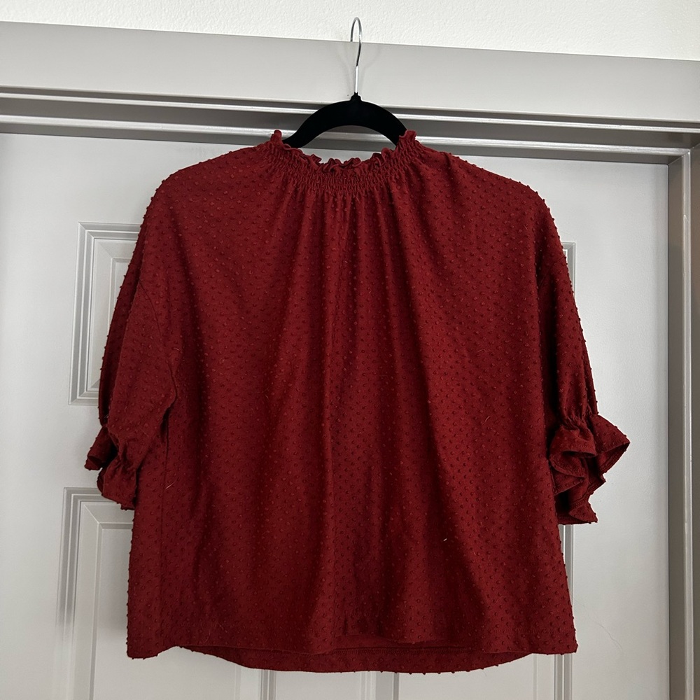 High neck textured blouse